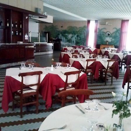 Hotel Cascata Pozzolo Formigaro Extérieur photo