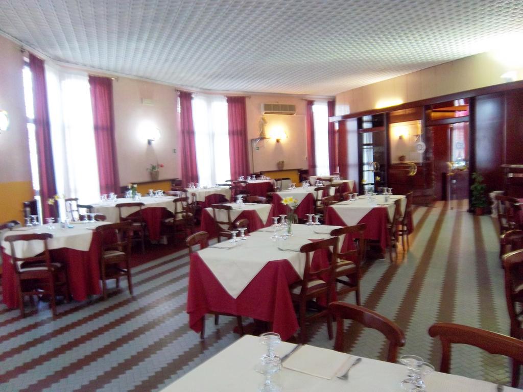 Hotel Cascata Pozzolo Formigaro Extérieur photo